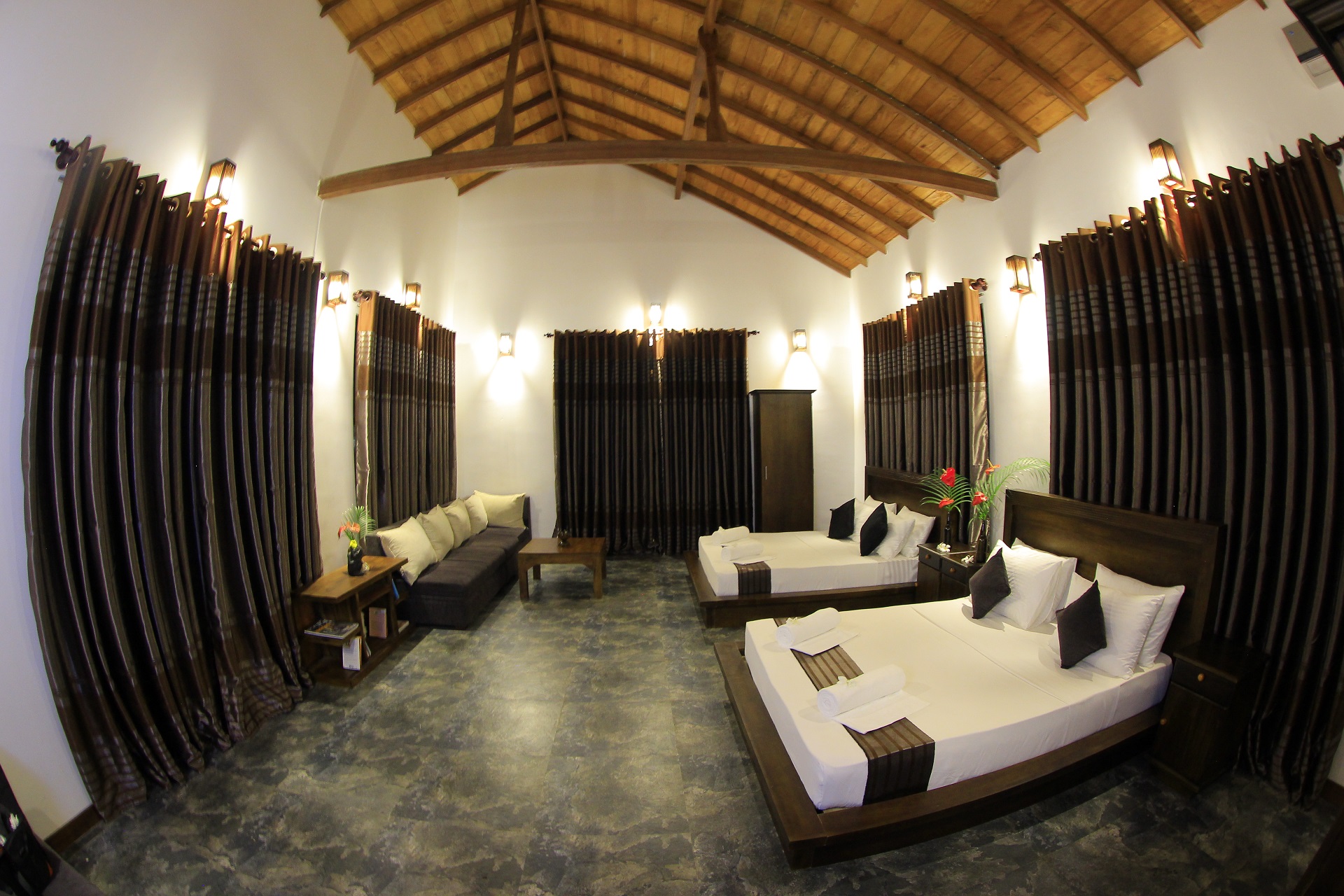 Villa Hiriketiya en-suite bathroom with modern fixtures