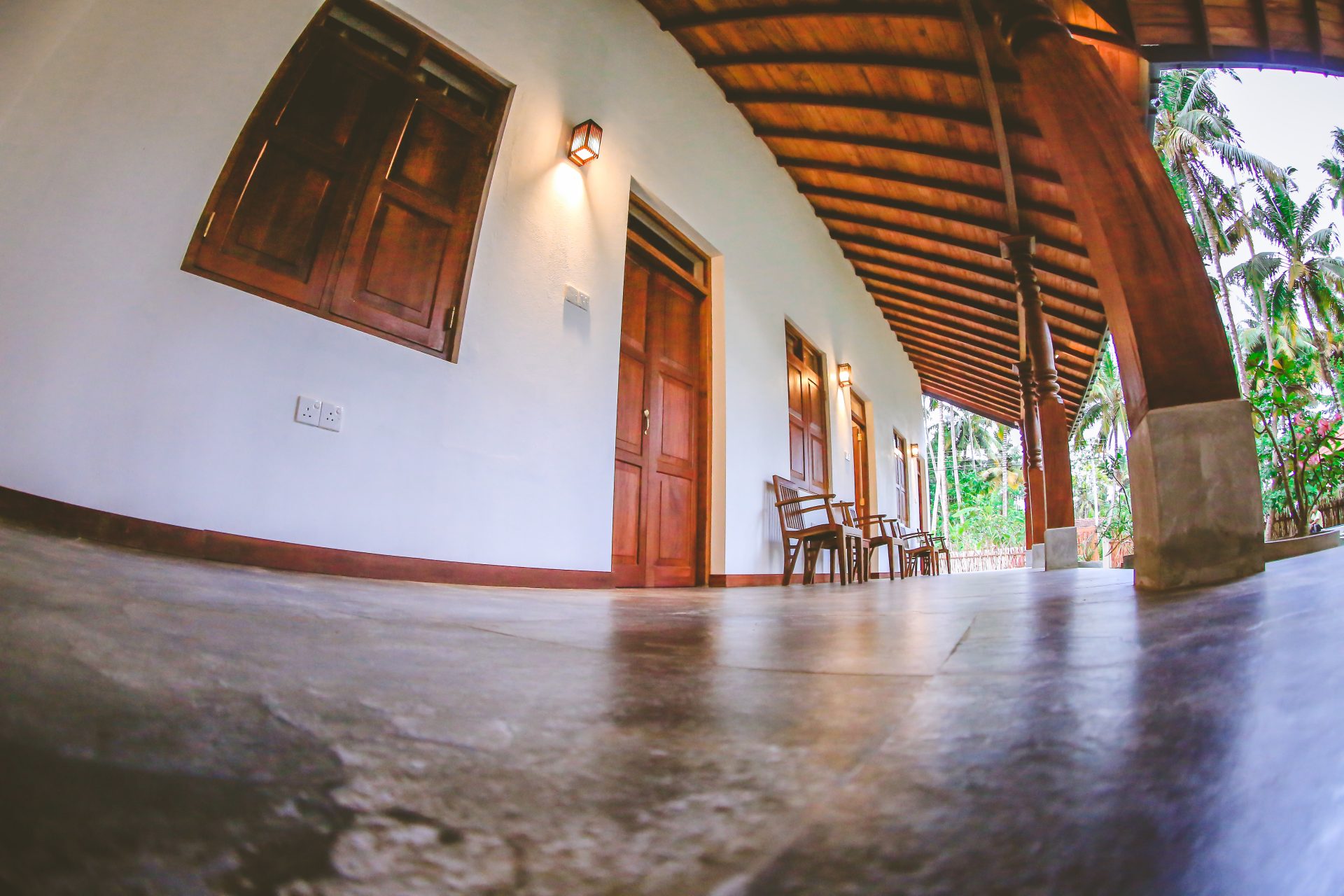 Villa Hiriketiya garden and pool – 50 metres from Hiriketiya Beach